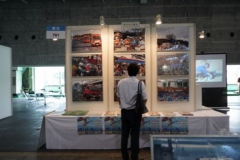 東日本大震災のパネル展示
